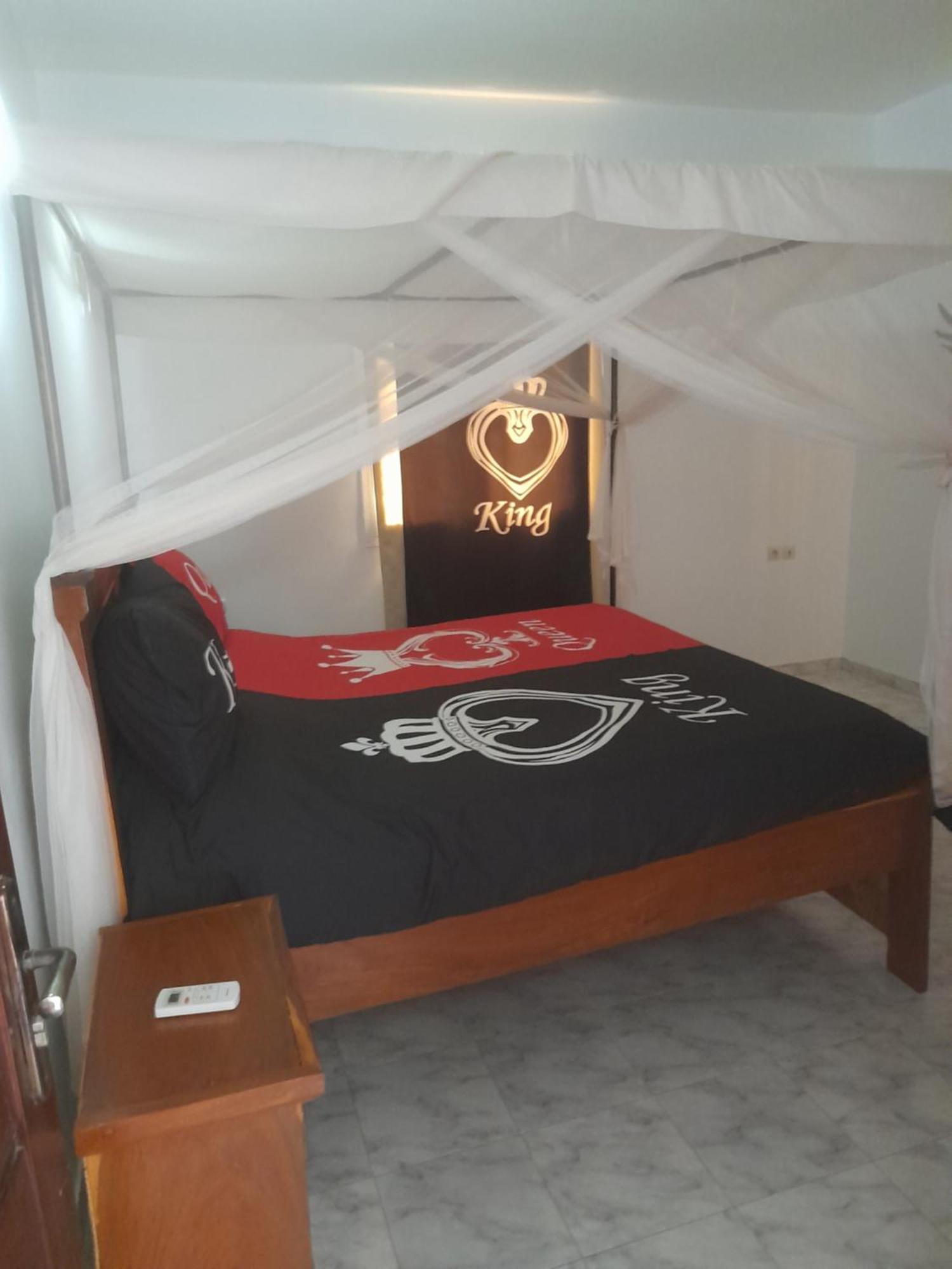 Maison D Hote La Dore Du Senegal Bas-De - Villa Somone Luaran gambar