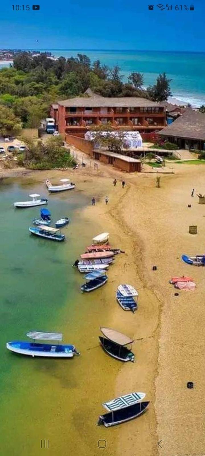 Maison D Hote La Dore Du Senegal Bas-De - Villa Somone Luaran gambar
